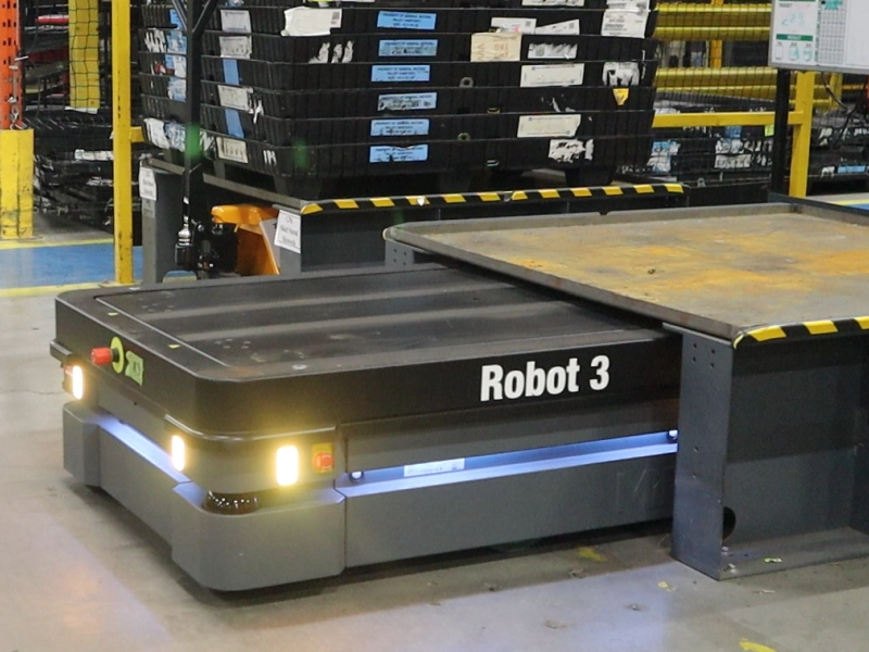The Benefits of Autonomous Mobile Robots (AMRs)